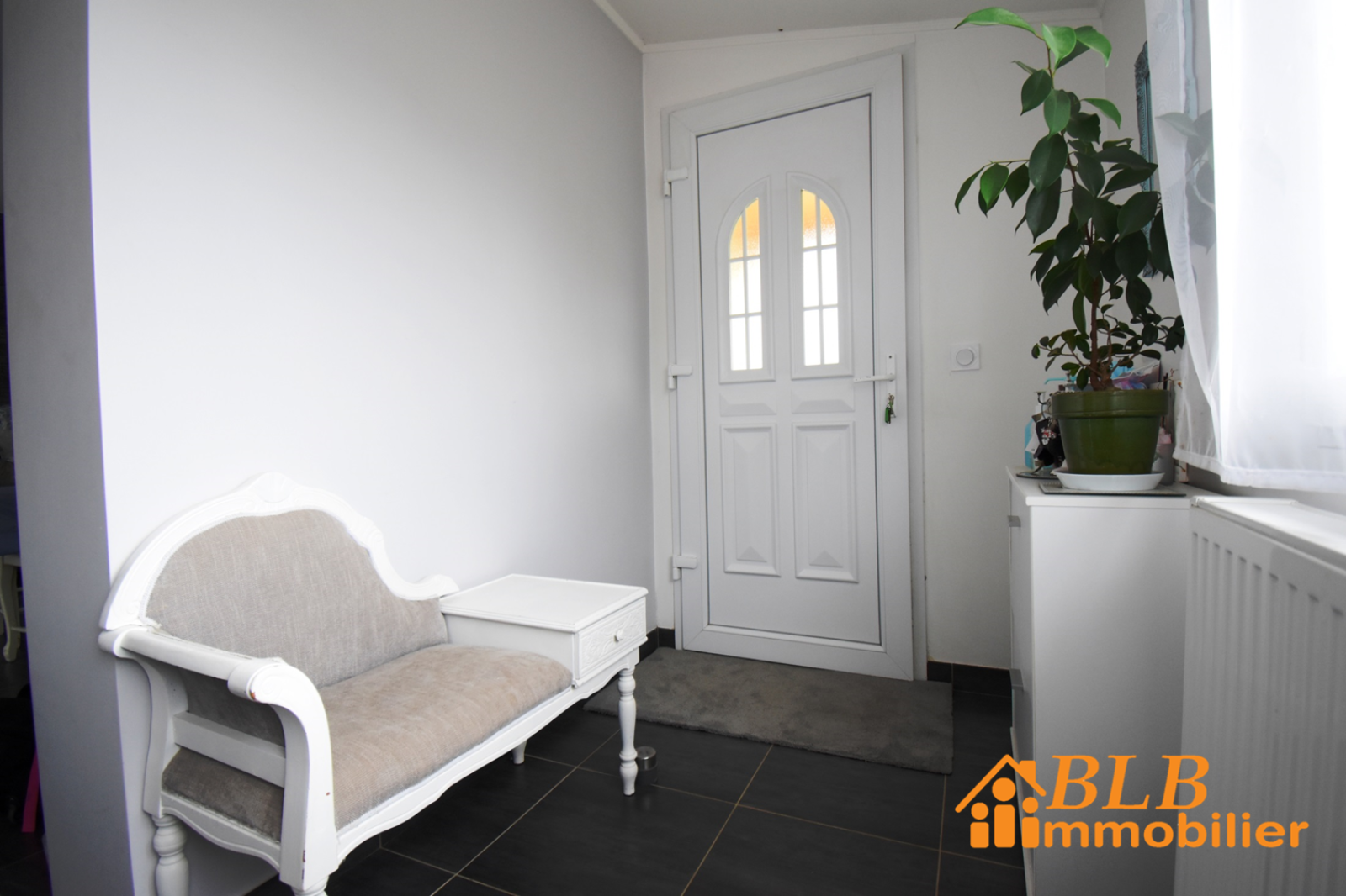 Image_, Maison, Nargis, ref :B789