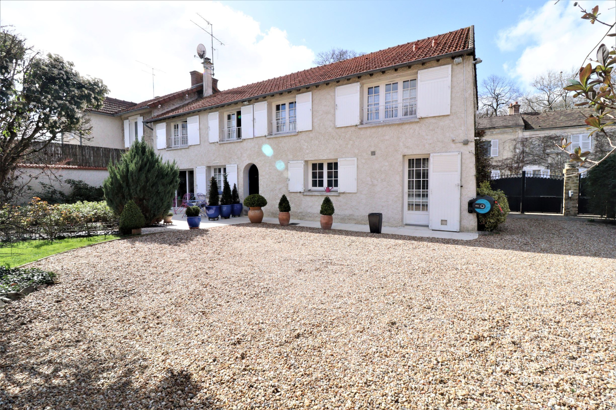 vente RAMBOUILLET 5 MIN MAISON 8 PIECES 185m² AVEC DEPENDANCE DE 45m²
